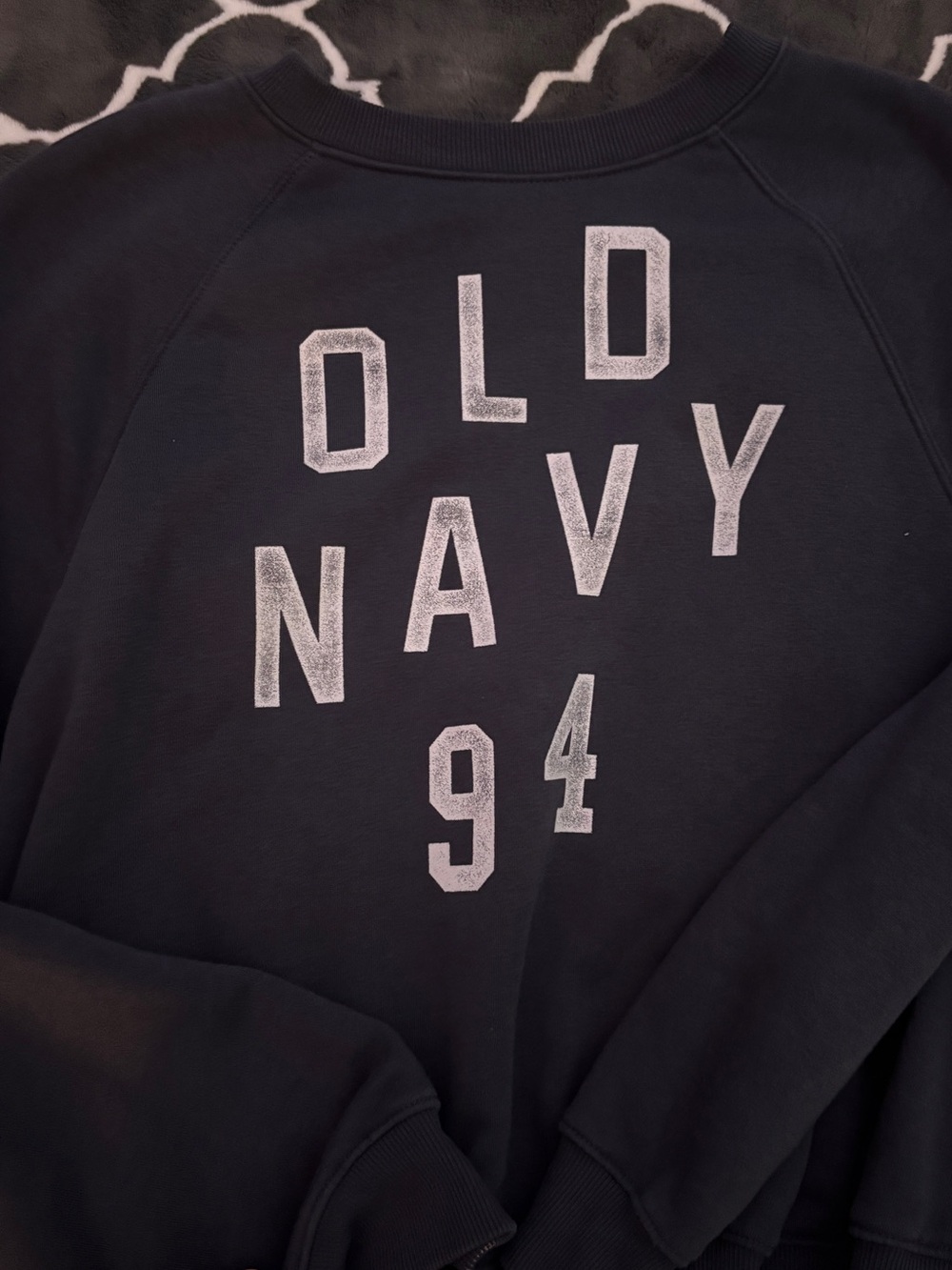 Old Navy Men's Dark Navy Crewneck Sweatshirt with White Logo